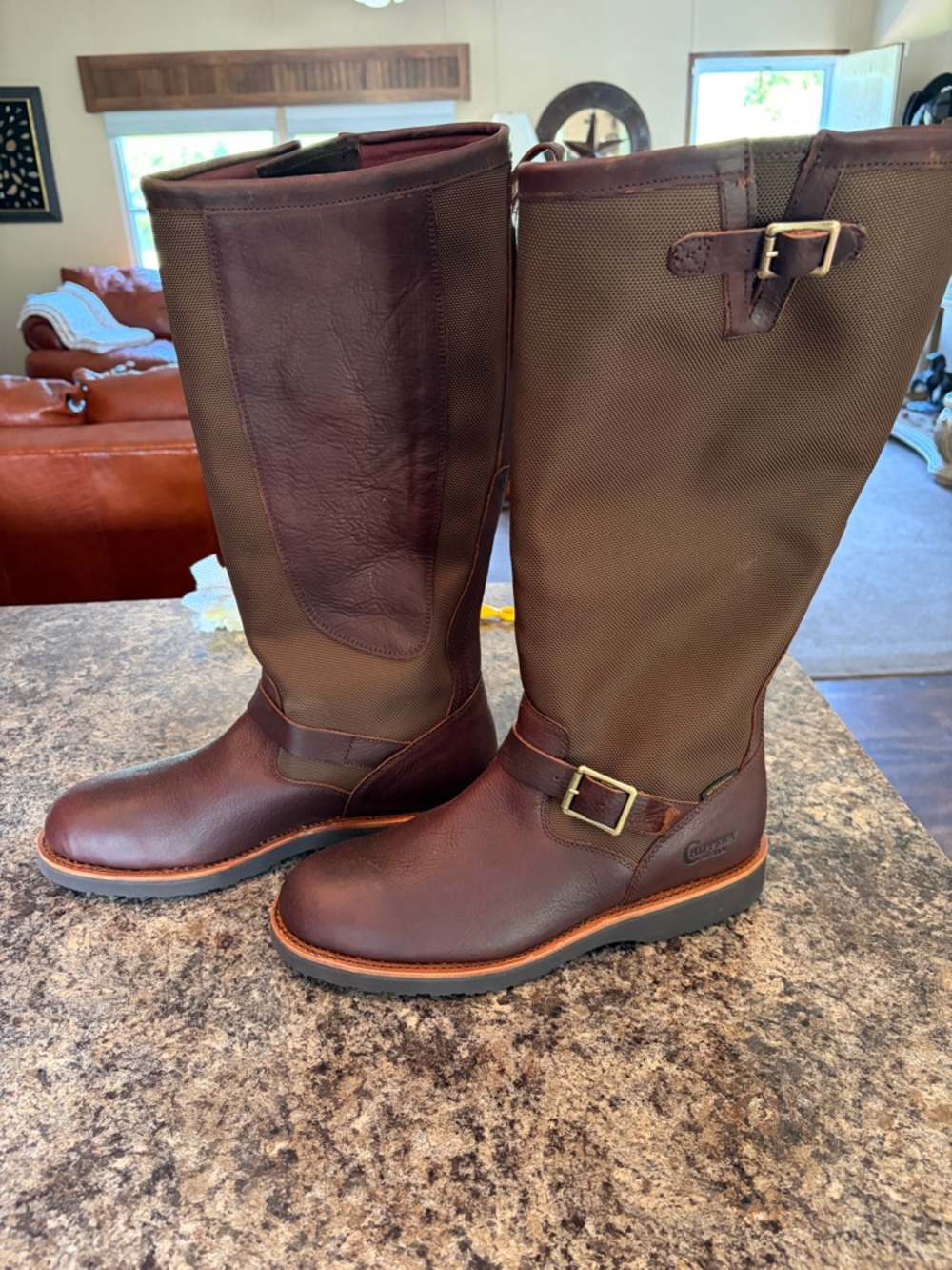Chippewa Brown Leather waterproof Boot Interior with Gold Logo